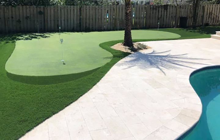 poolside putting green