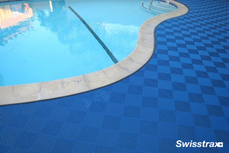 Swisstrax Blue Pool Surround